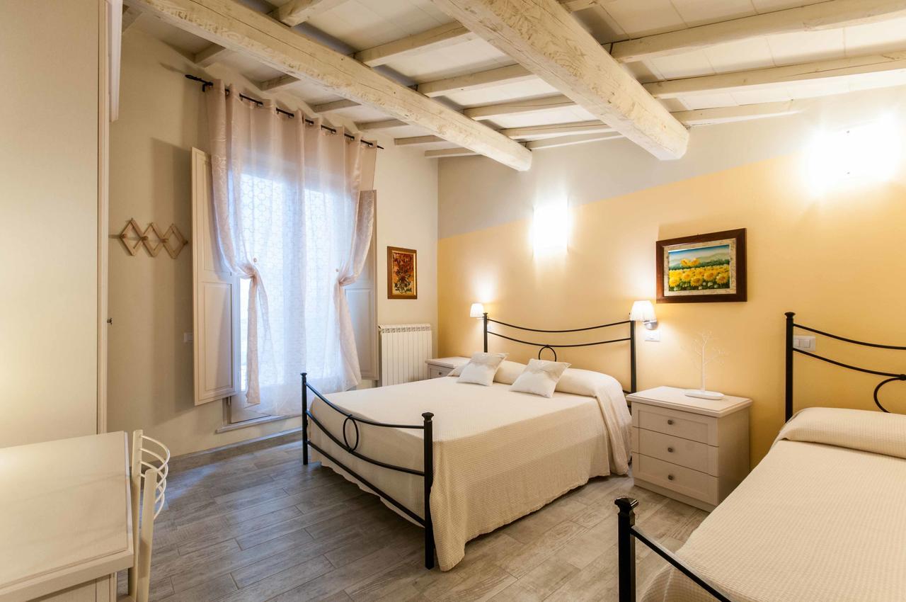 Il Lavandeto - Farmhouse In The City เซียนา ภายนอก รูปภาพ