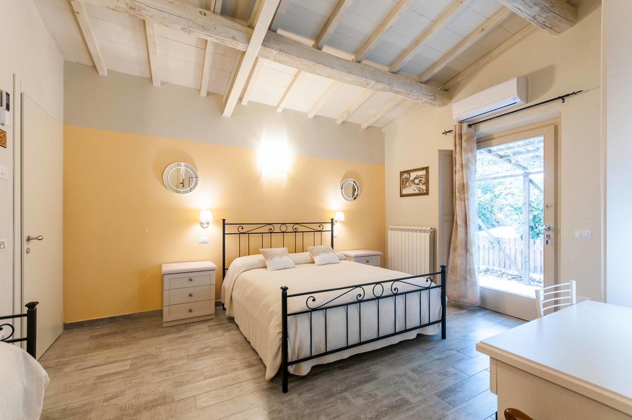 Il Lavandeto - Farmhouse In The City เซียนา ภายนอก รูปภาพ