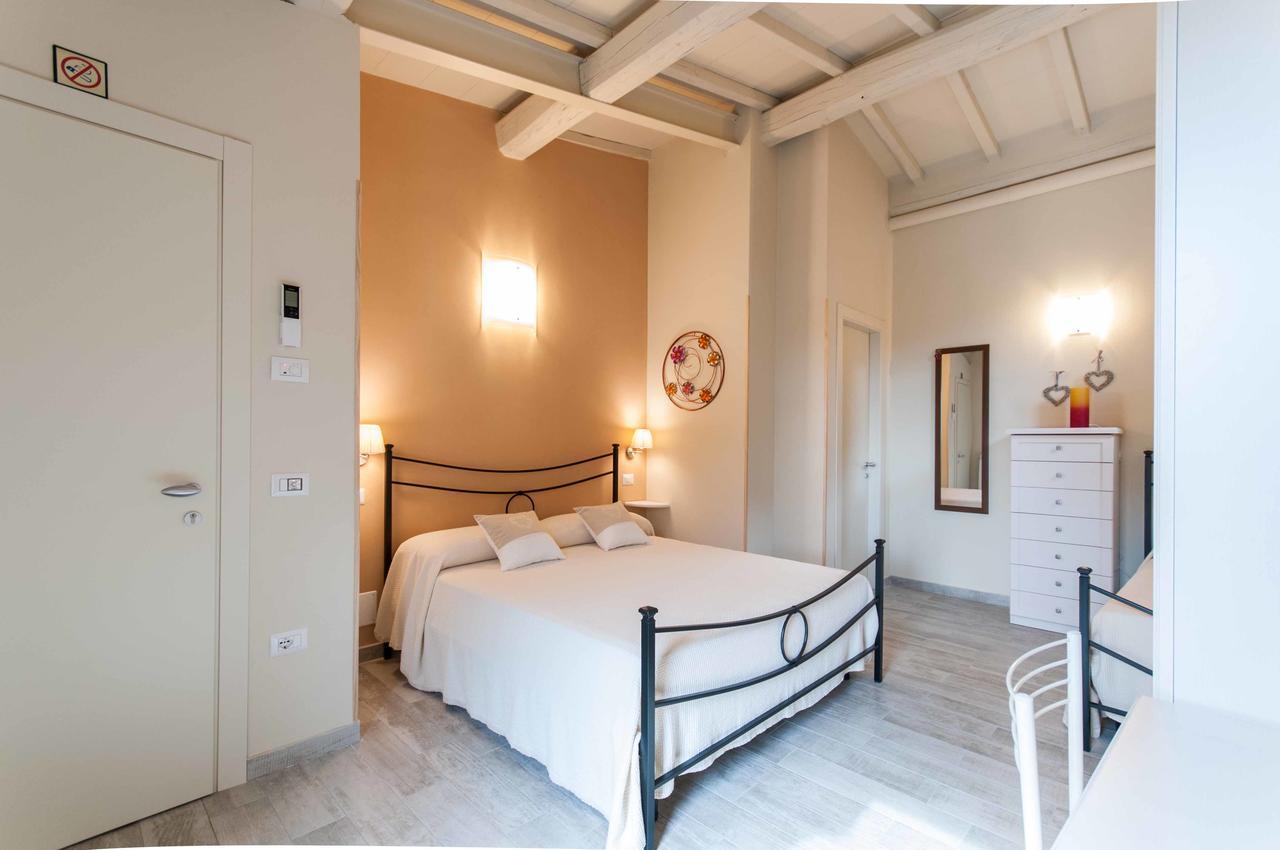 Il Lavandeto - Farmhouse In The City เซียนา ภายนอก รูปภาพ