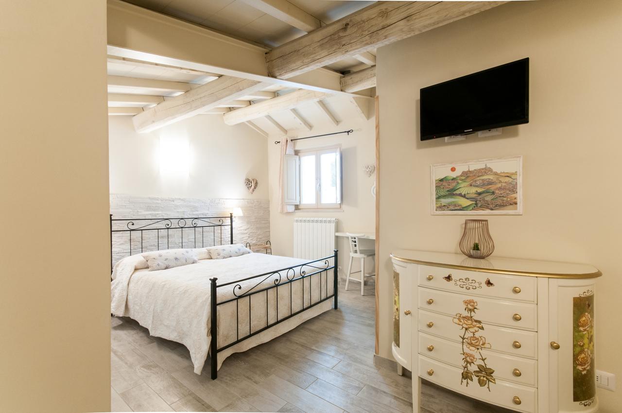 Il Lavandeto - Farmhouse In The City เซียนา ภายนอก รูปภาพ